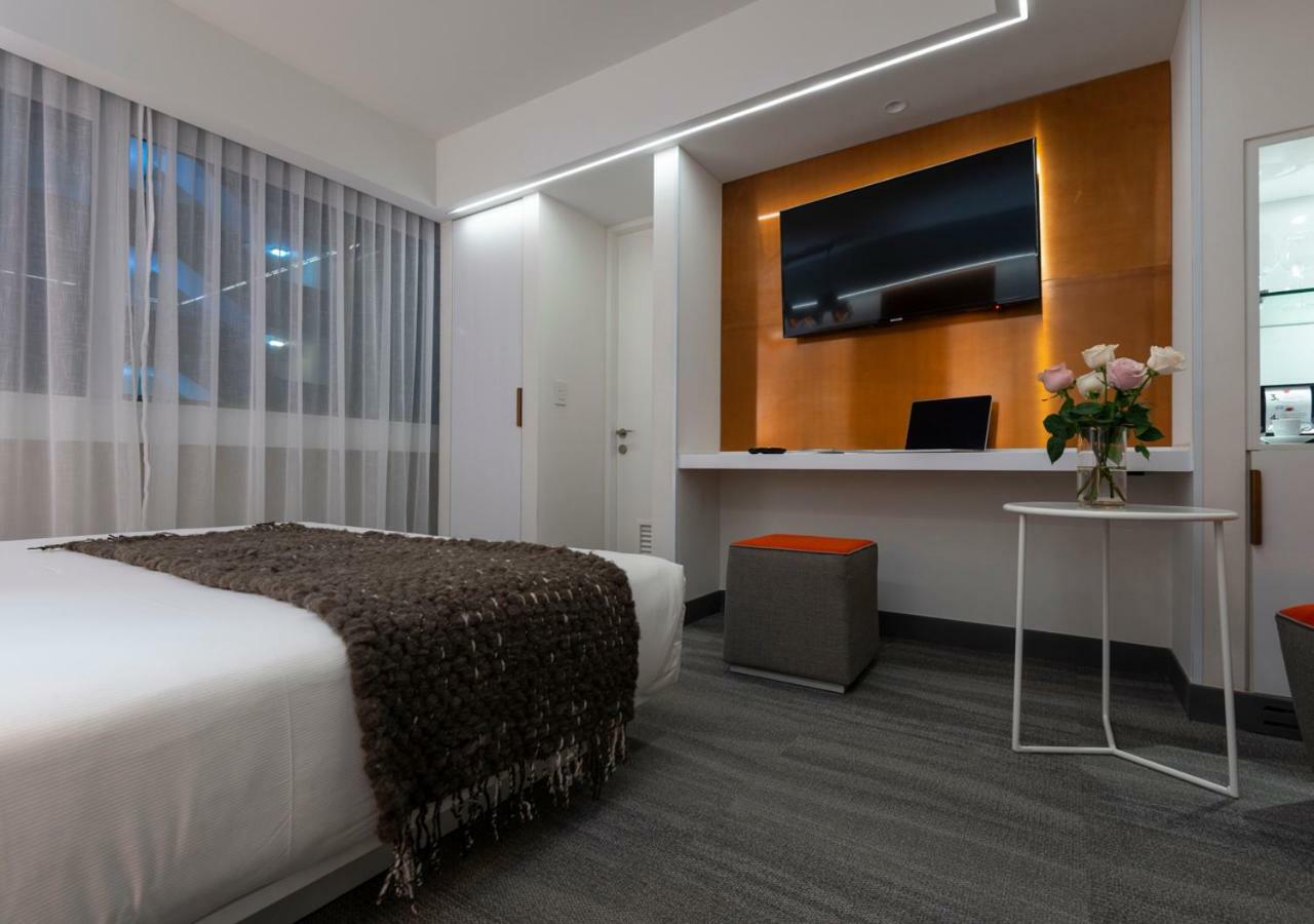 45 By Director Hotel Santiago Exterior photo
