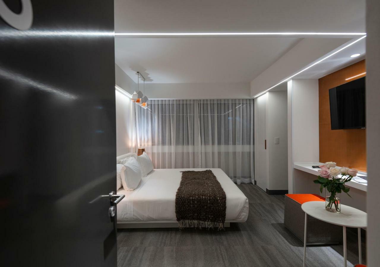 45 By Director Hotel Santiago Exterior photo