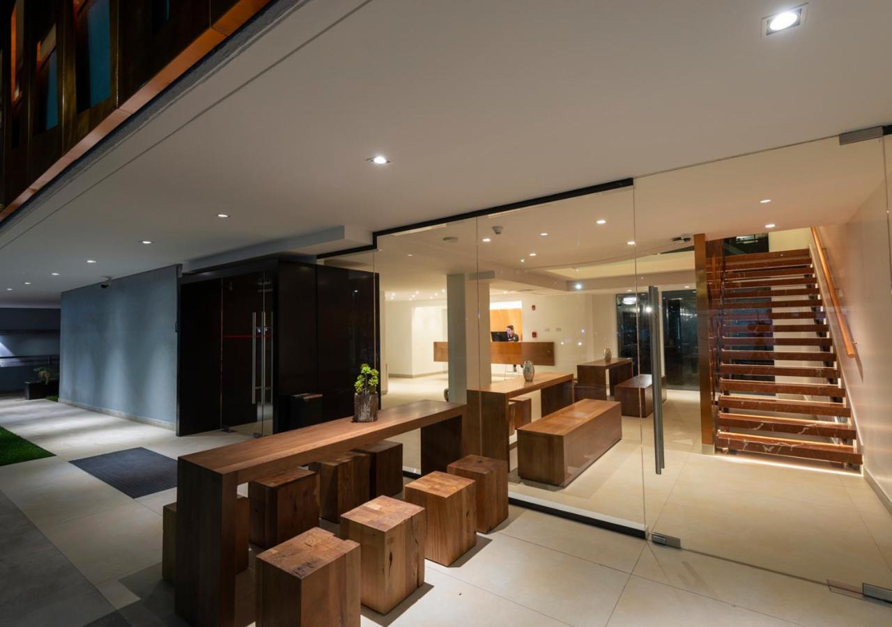 45 By Director Hotel Santiago Exterior photo