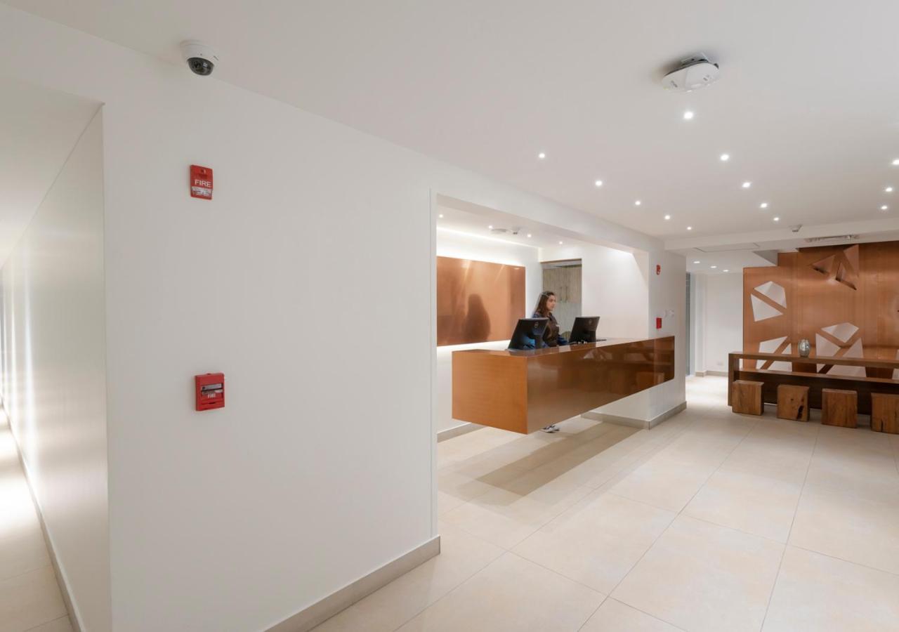 45 By Director Hotel Santiago Exterior photo