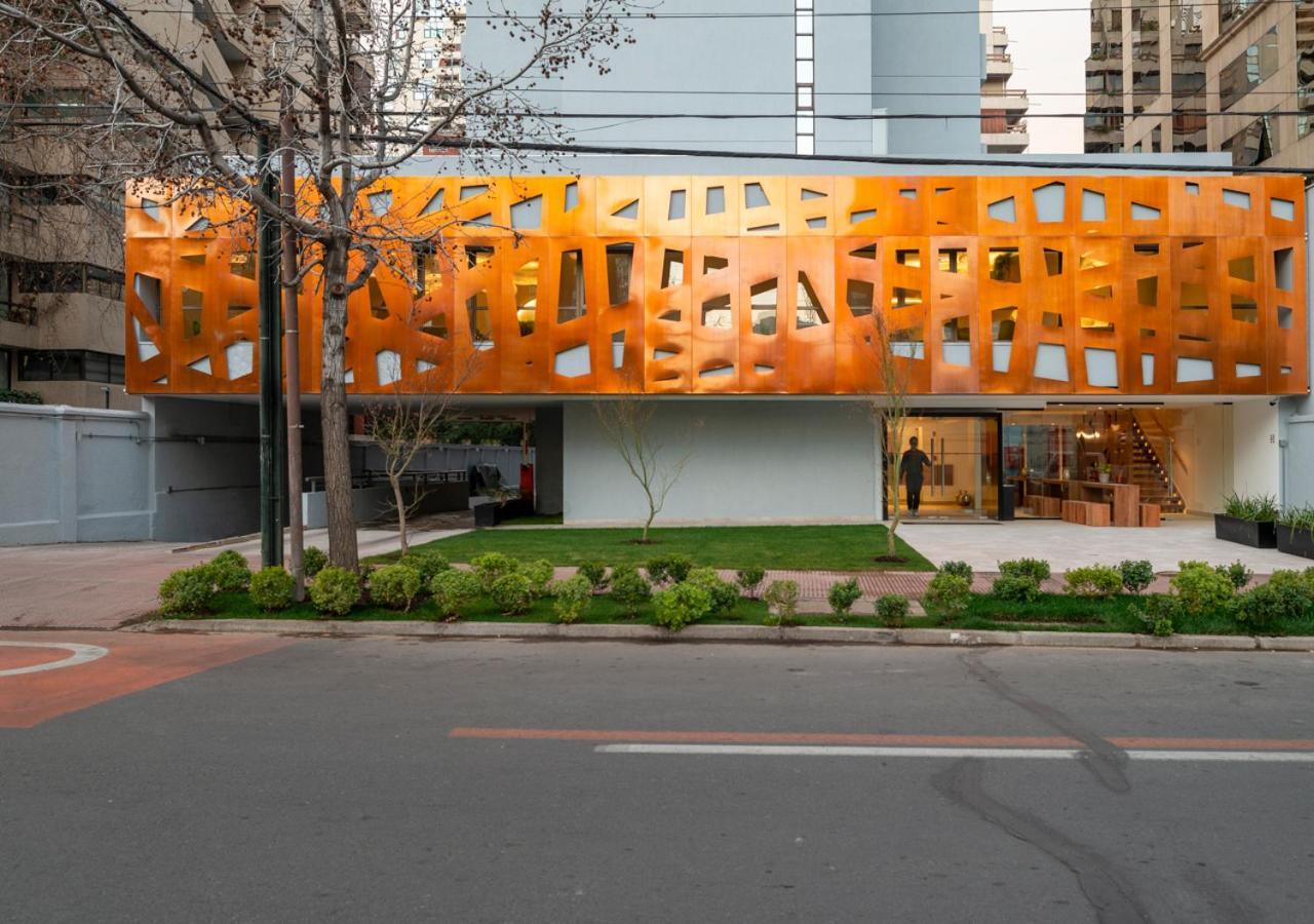 45 By Director Hotel Santiago Exterior photo